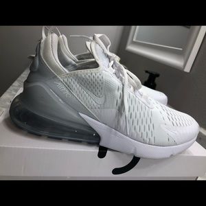 Nike air max 270 8.5 women’s